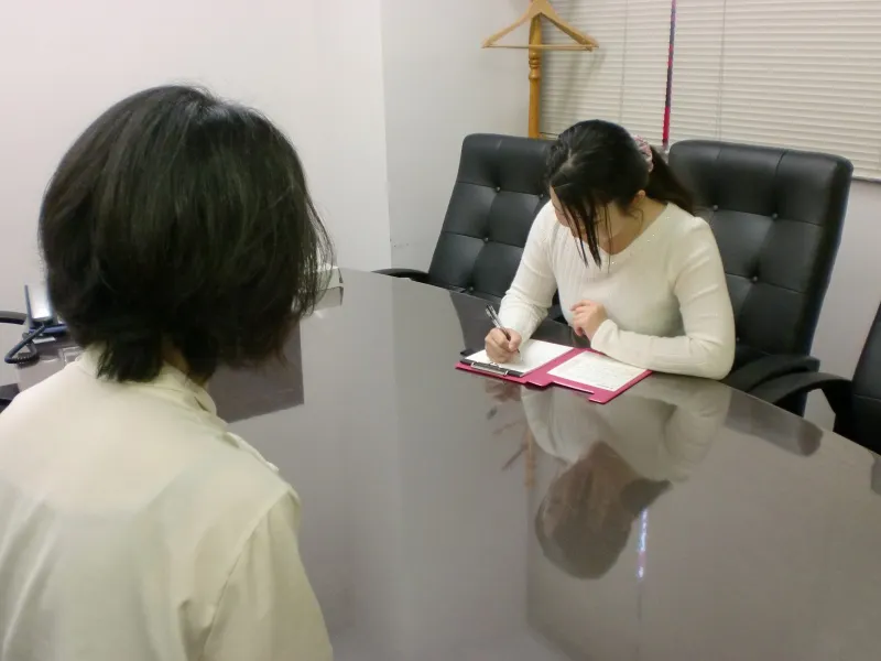 インタビューの様子